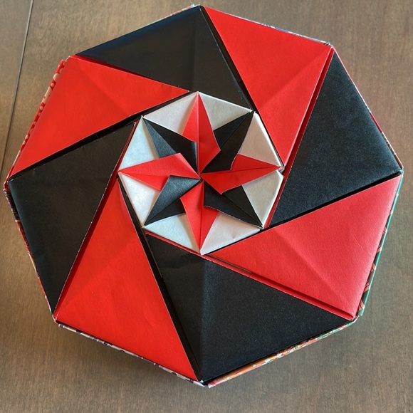 Origami Container - Picture 2 of 8